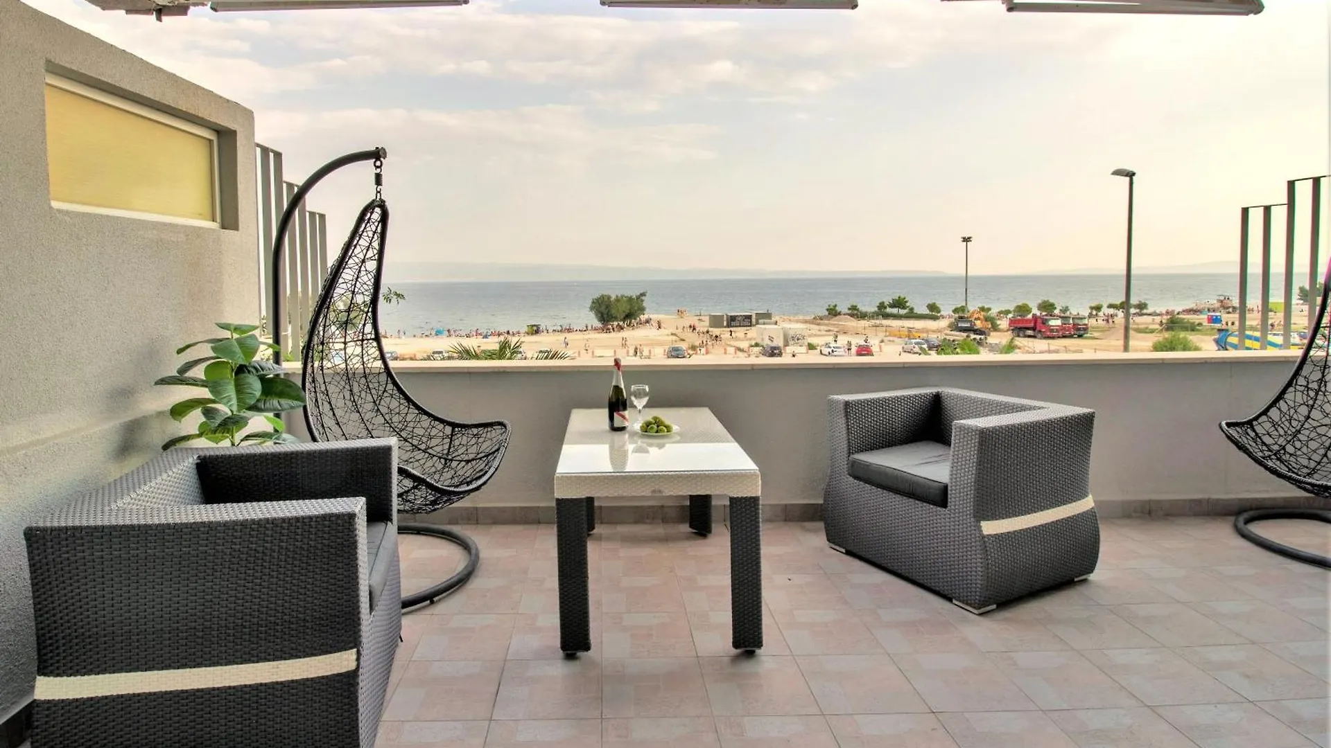 Split Znjan Sea View Apartment 2&2 Guest